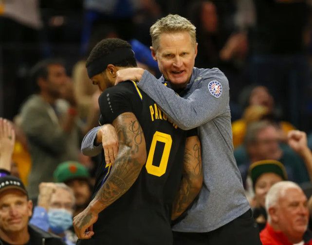 以确保他与 以确保他与